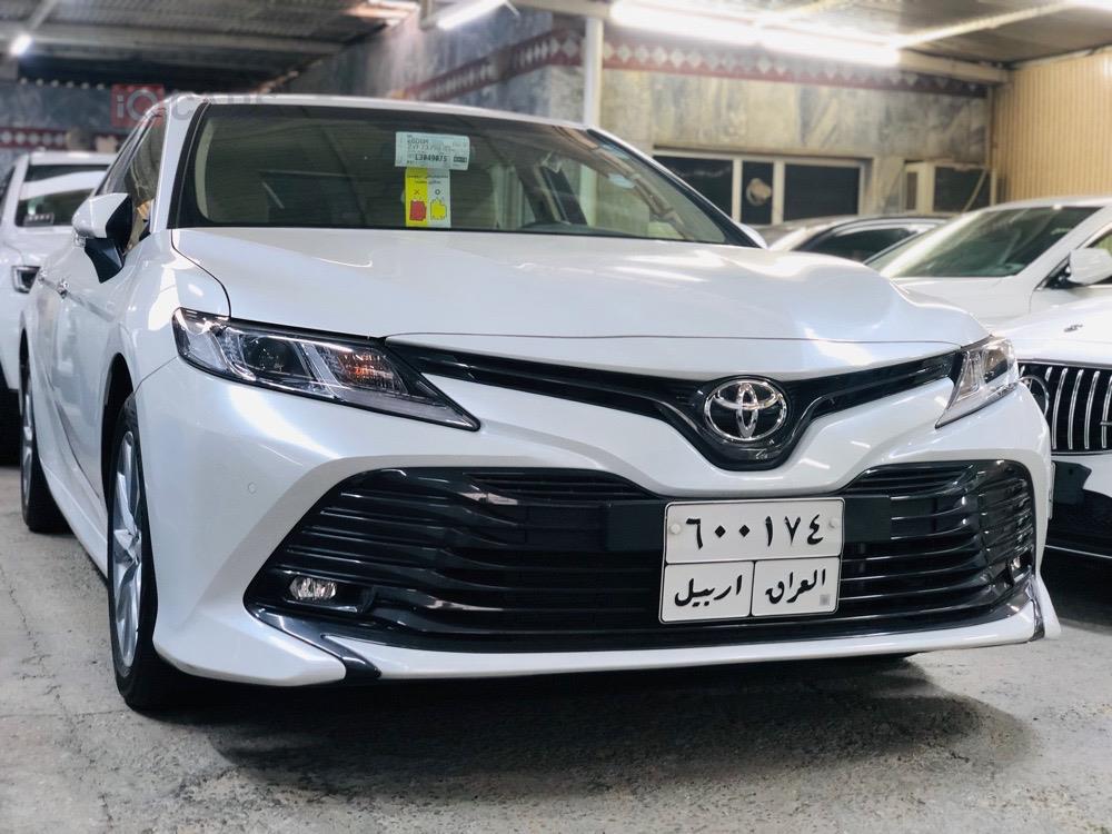 تۆیۆتا کامری